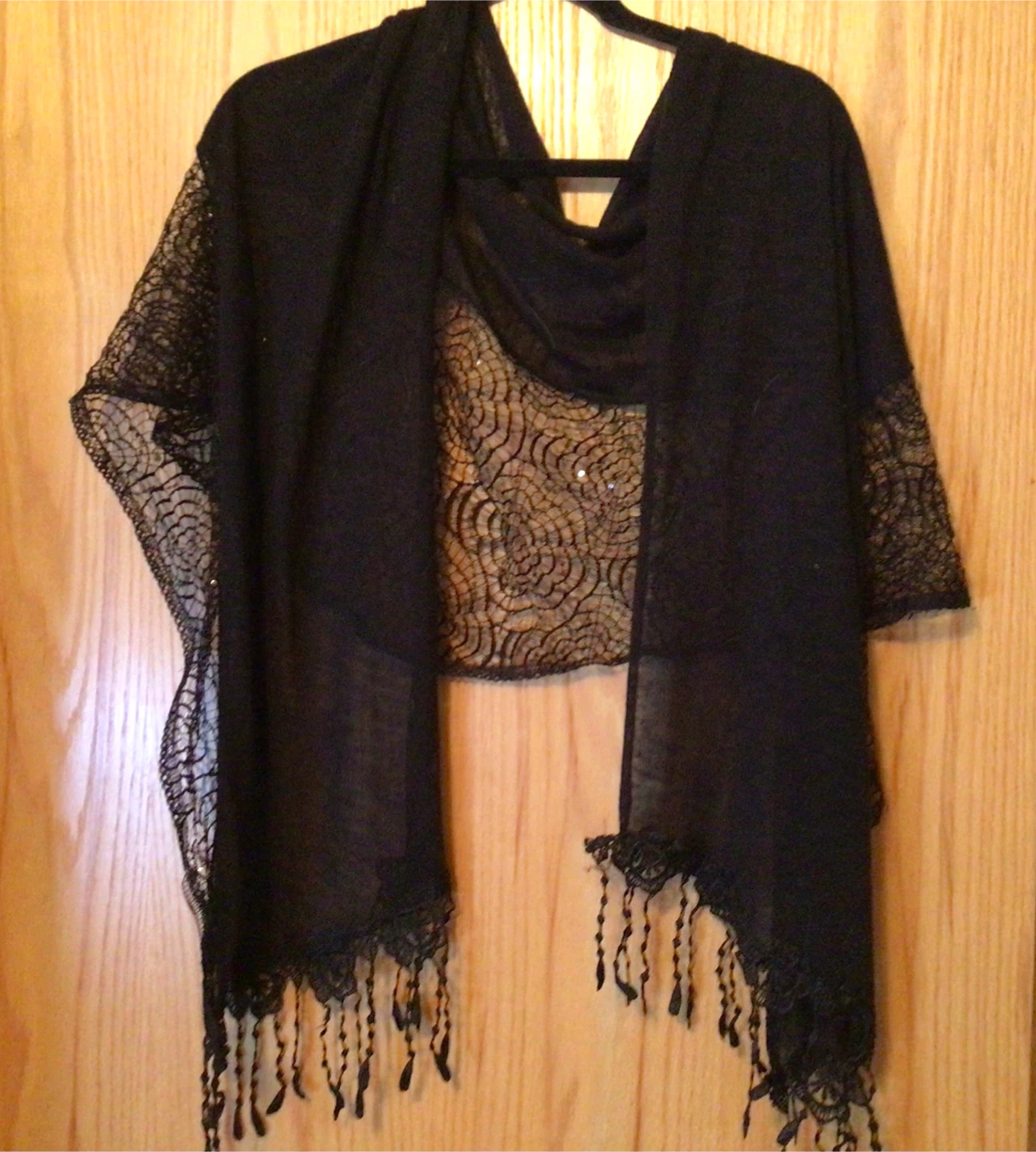4 Lace Shawls, selling all together - photo 3