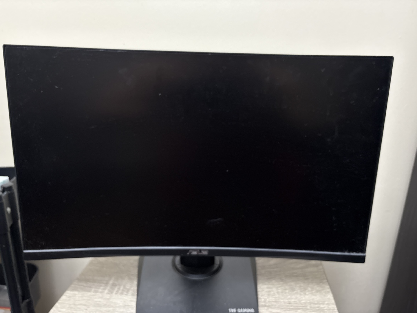ASUS TUF Gaming Curved Monitor 24”