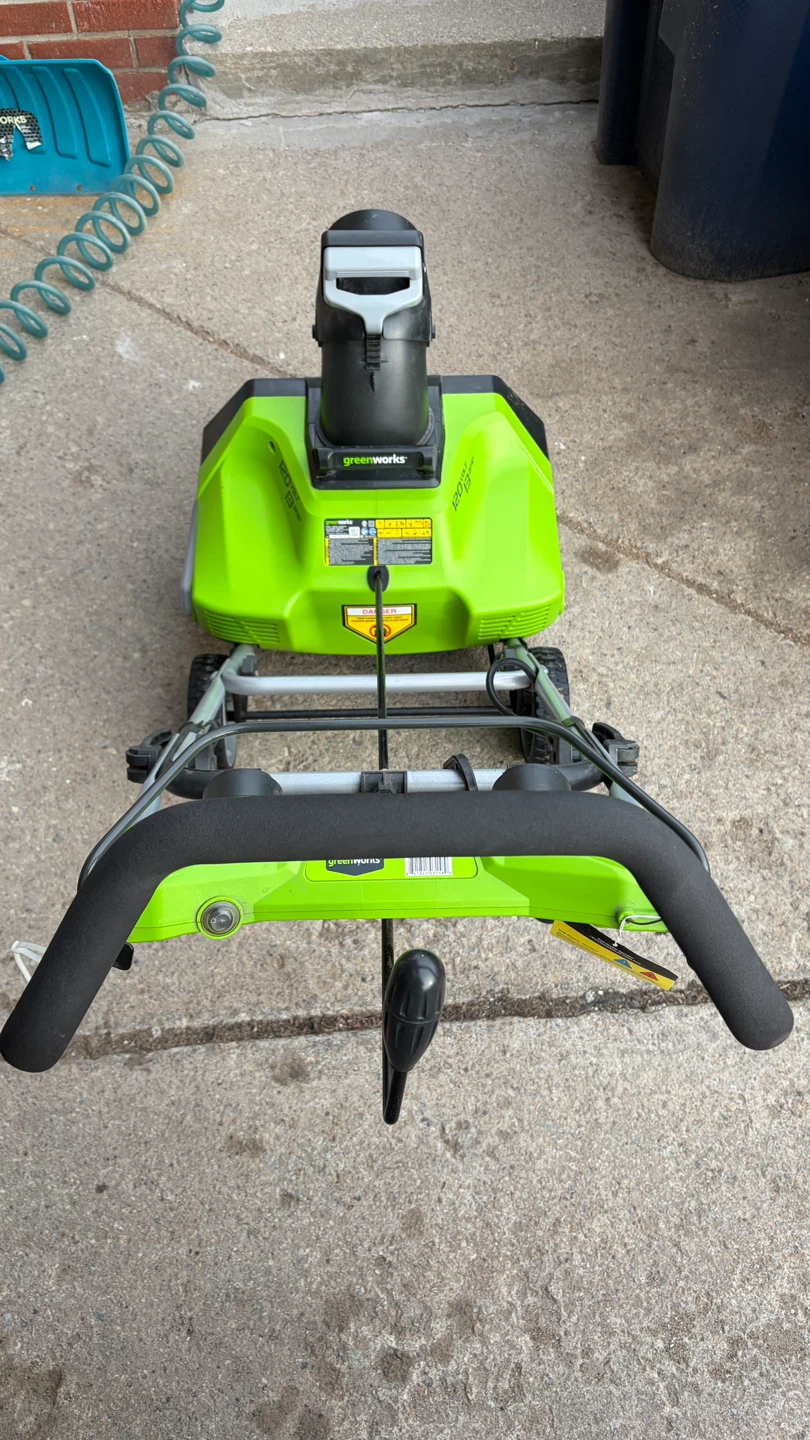 Greenworks 20-Inch Electric Snow Blower