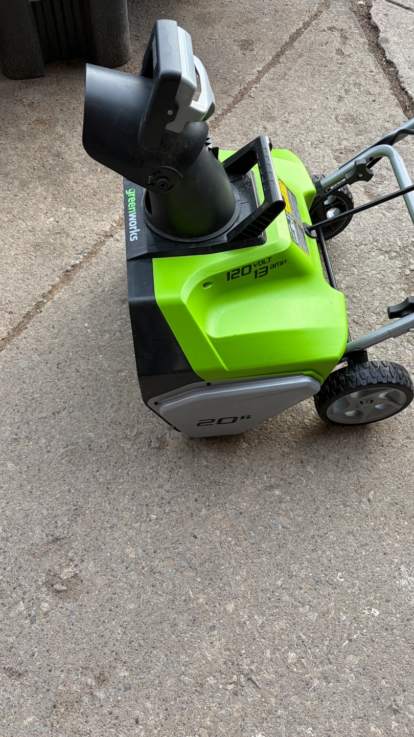 Greenworks 20-Inch Electric Snow Blower - photo 5