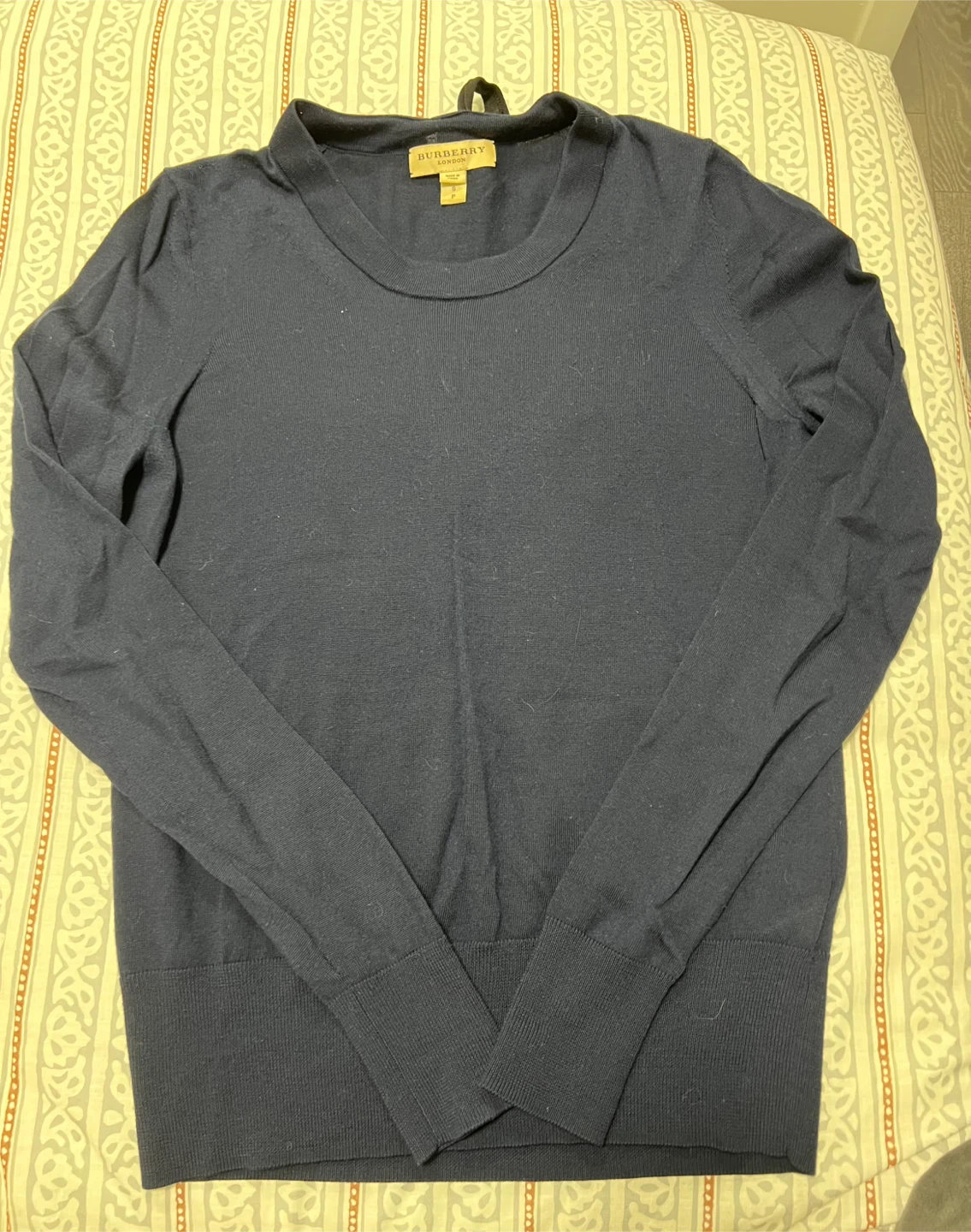 Burberry Navy 100% Super Fine Merino Wool Sweater Size S