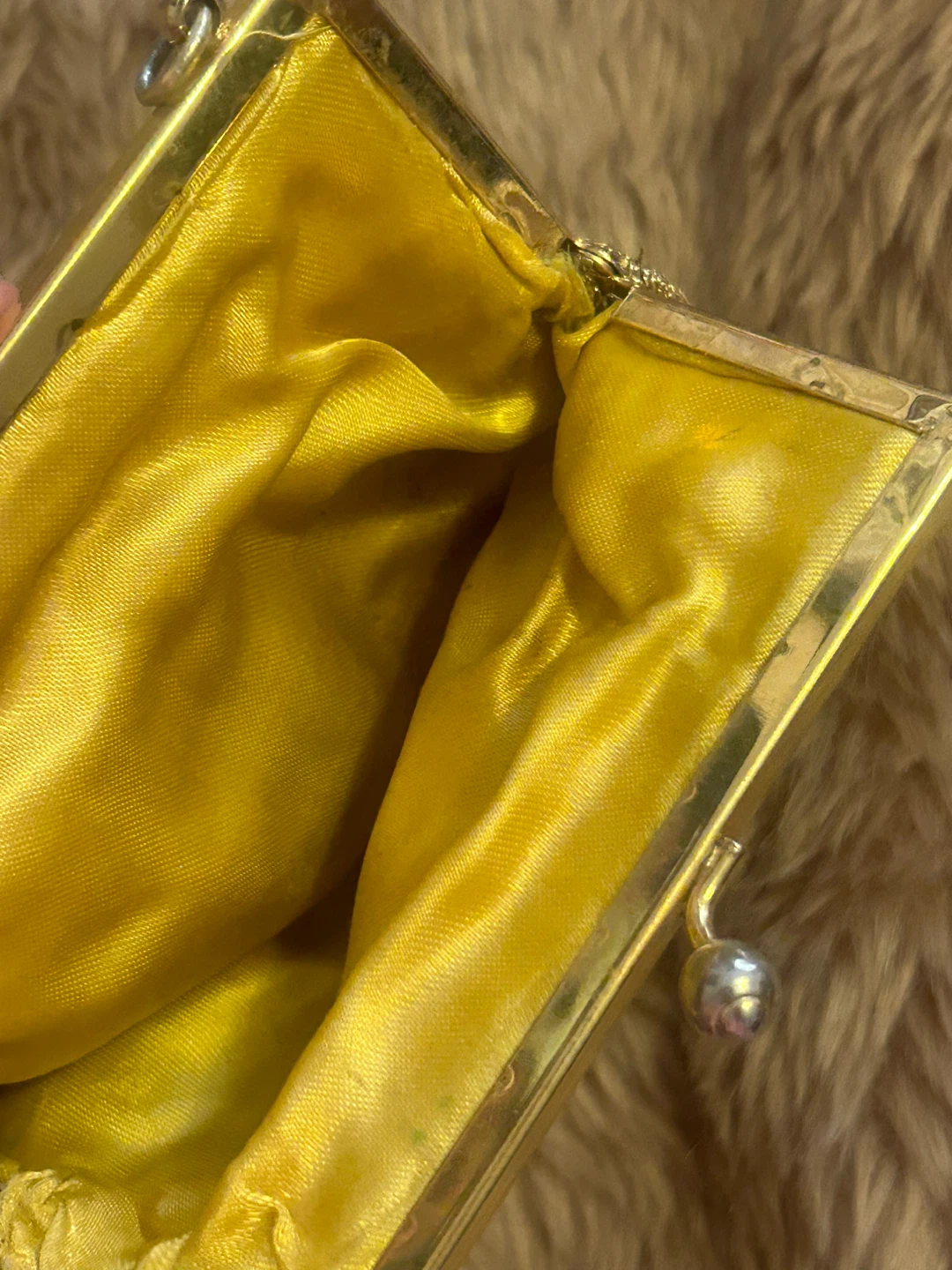 1980 ZARDOZI BLACK VELVET GOLD EMBROIDERED EVENING CLUTCH - photo 4