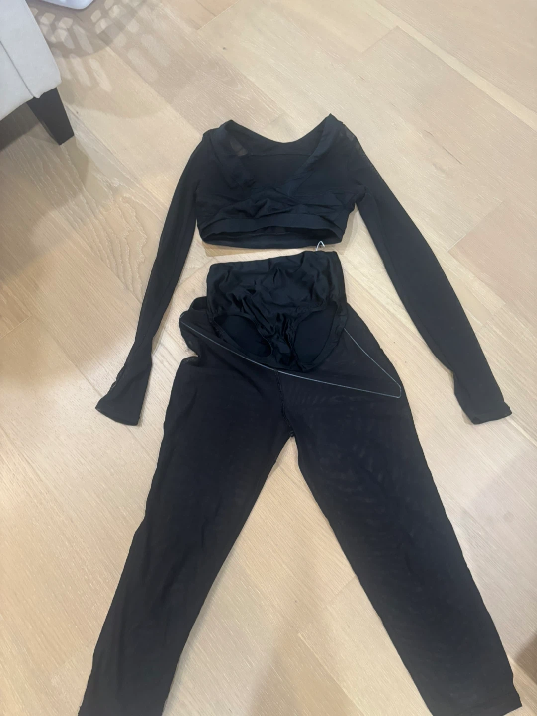 Dance costume Black Crop Top and chiffon Pants Set