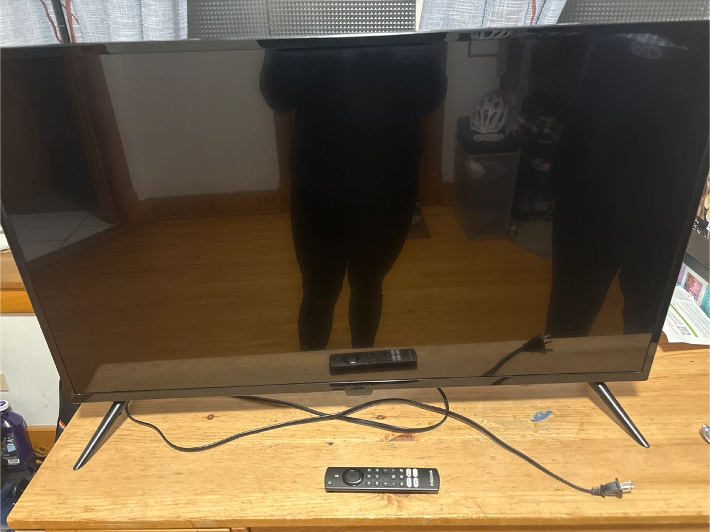 Insignia 40” LED TV