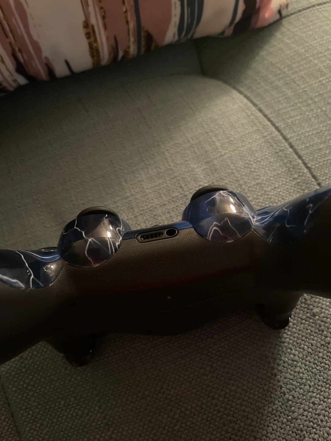 Custom Blue Lightning PS4 Controller - photo 2