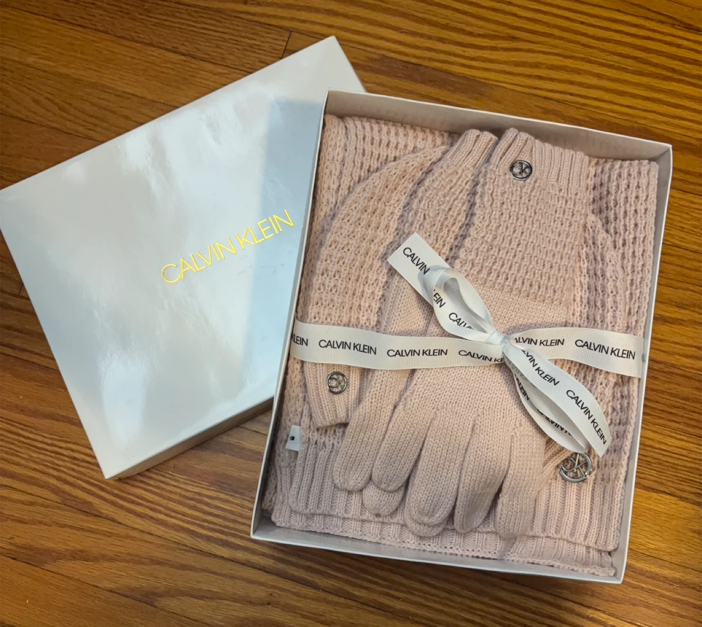 Calvin Klein 3-piece waffle knit hat, scarf, and glove gift set
