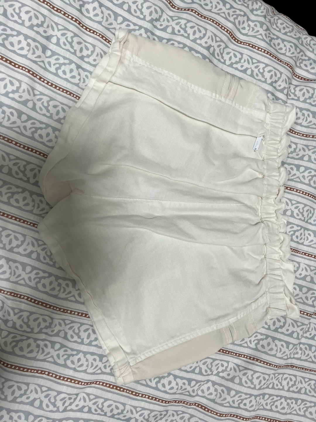 Wilfred White Linen Blend Shorts Size 4 - photo 3