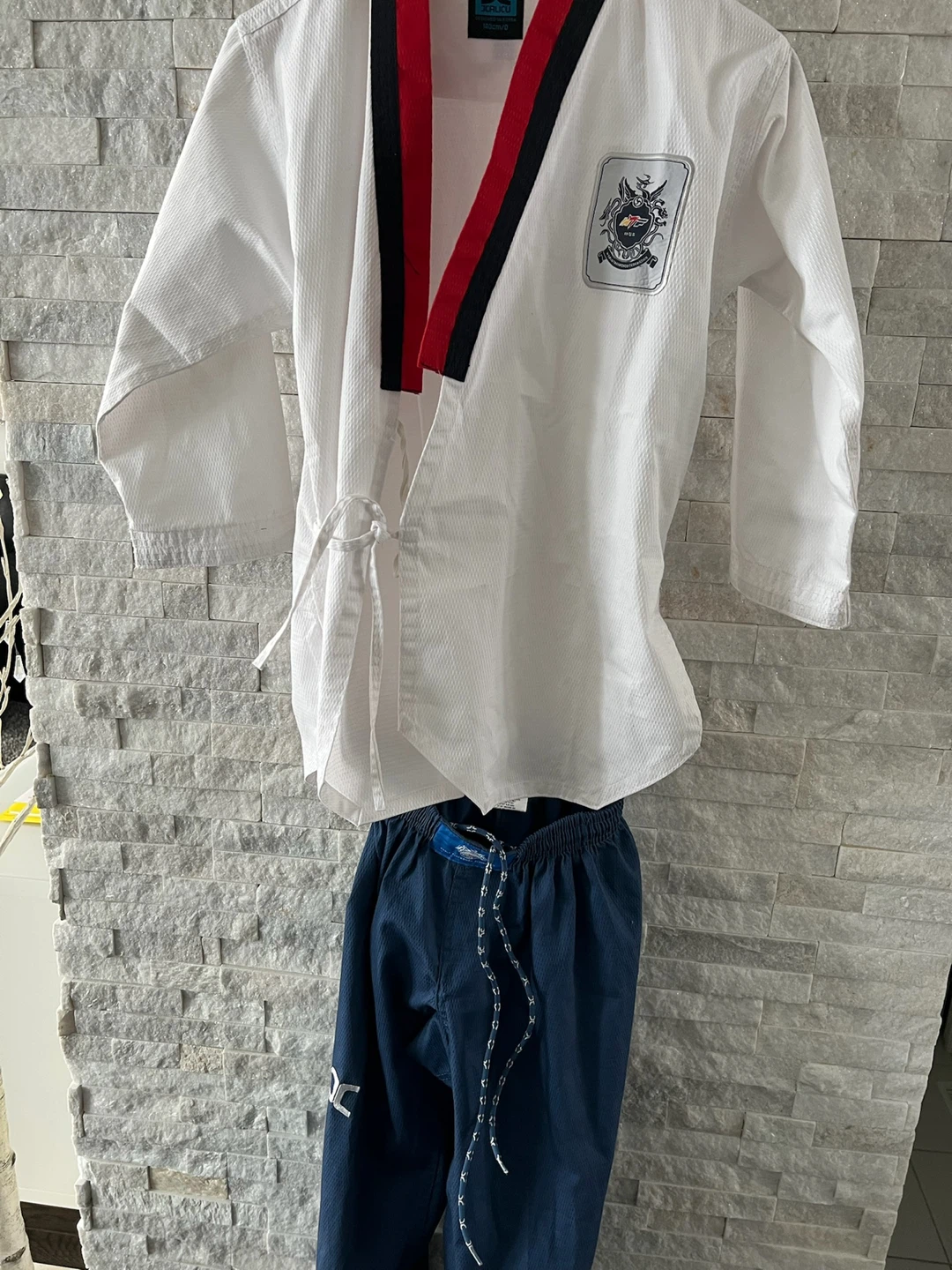 Kids Taekwondo Uniform 140cm