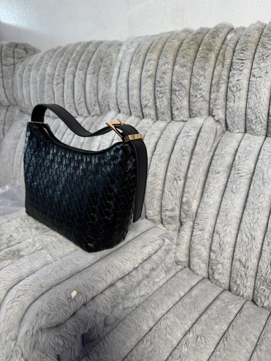 Black Woven Shoulder Bag - photo 2