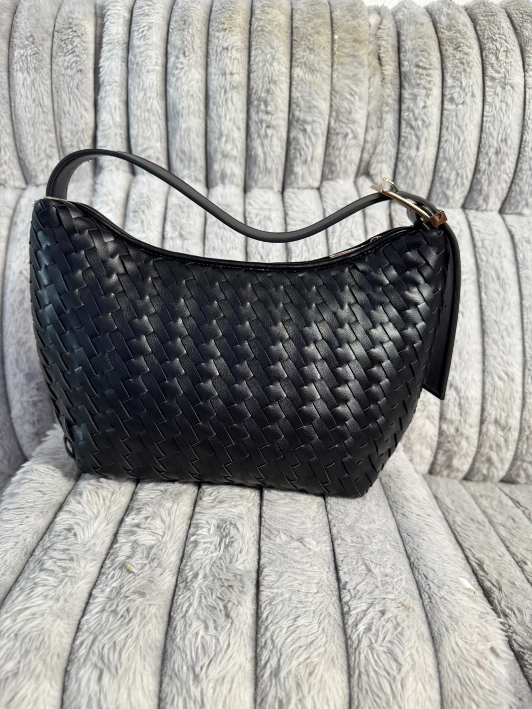 Black Woven Shoulder Bag - photo 4
