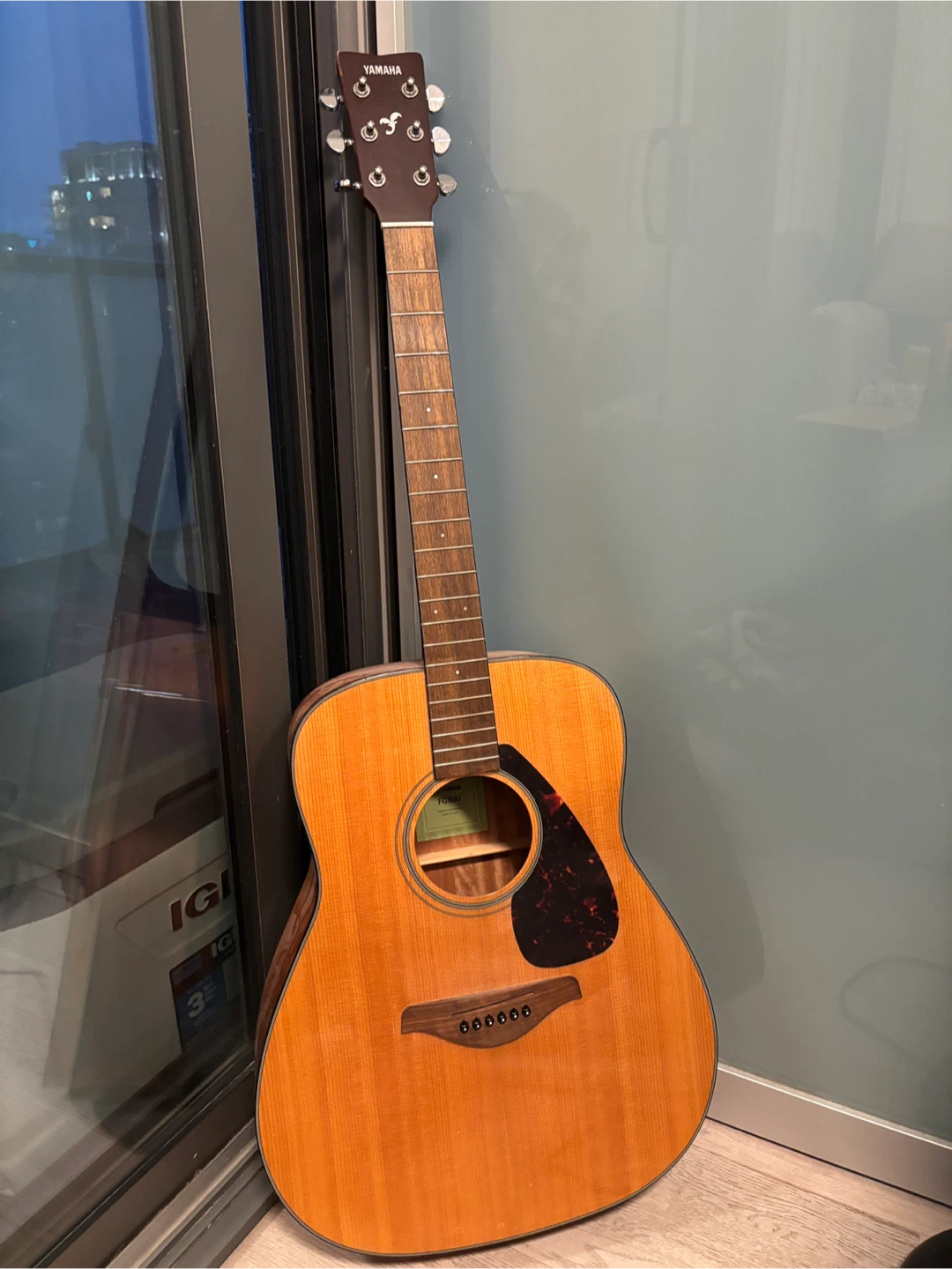 Yamaha FG800 Acoustic Guitar