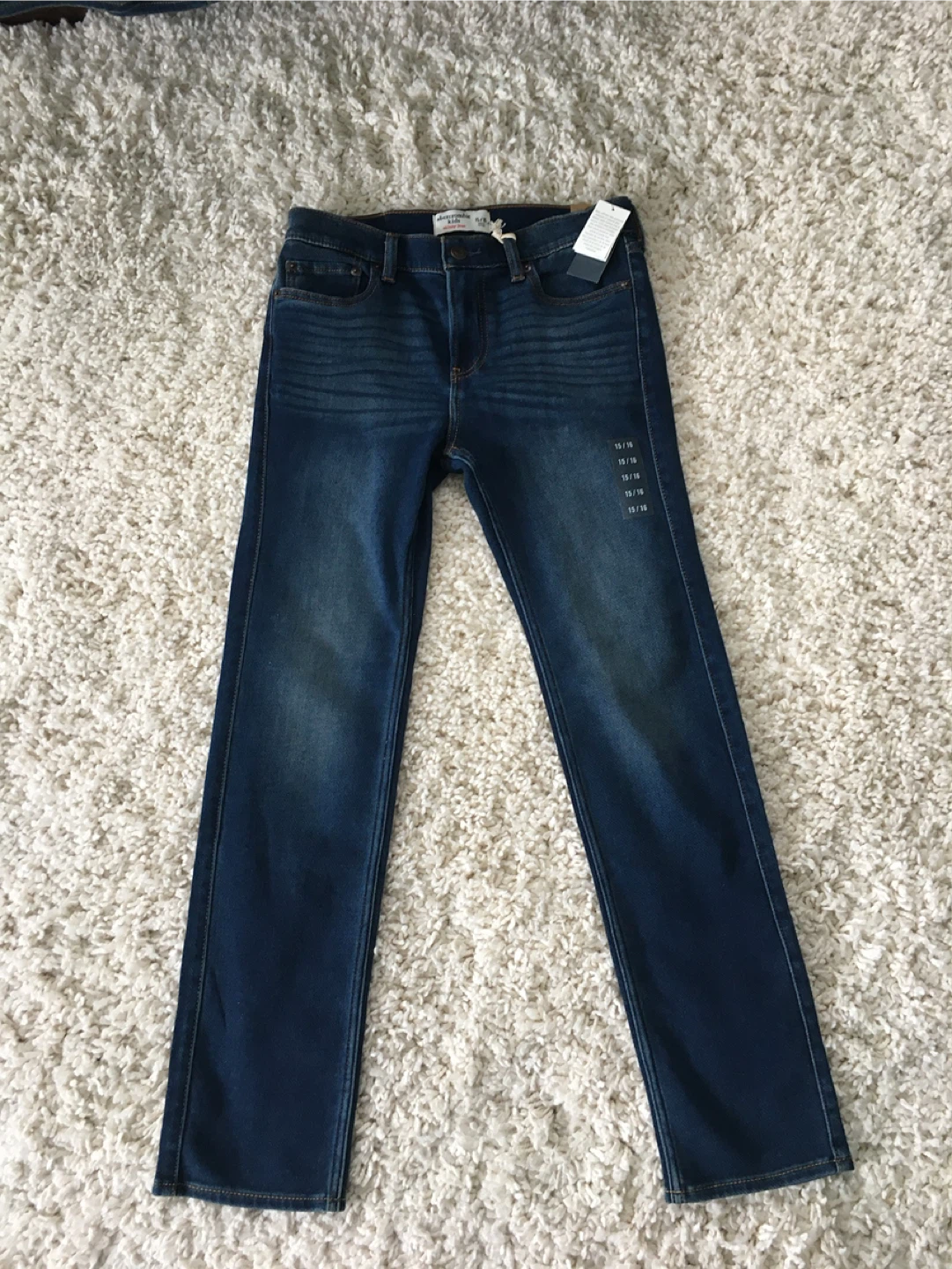 BNWT Abercrombie Kids Jeans - Size 15/16
