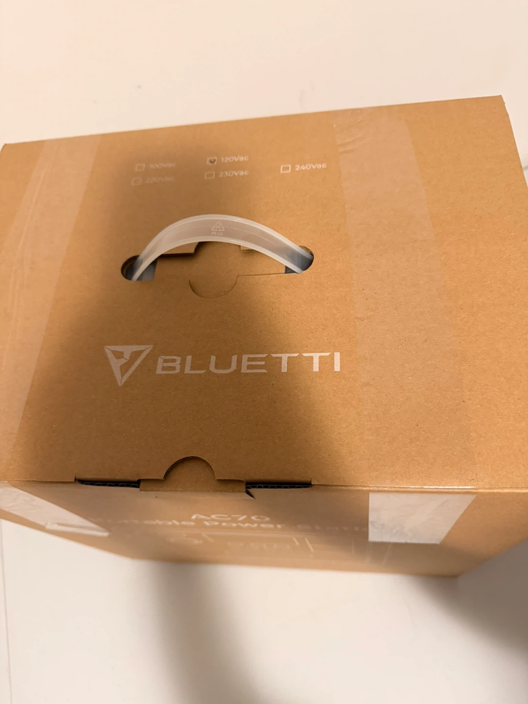 BLUETTI AC70 Portable Power Station - photo 2