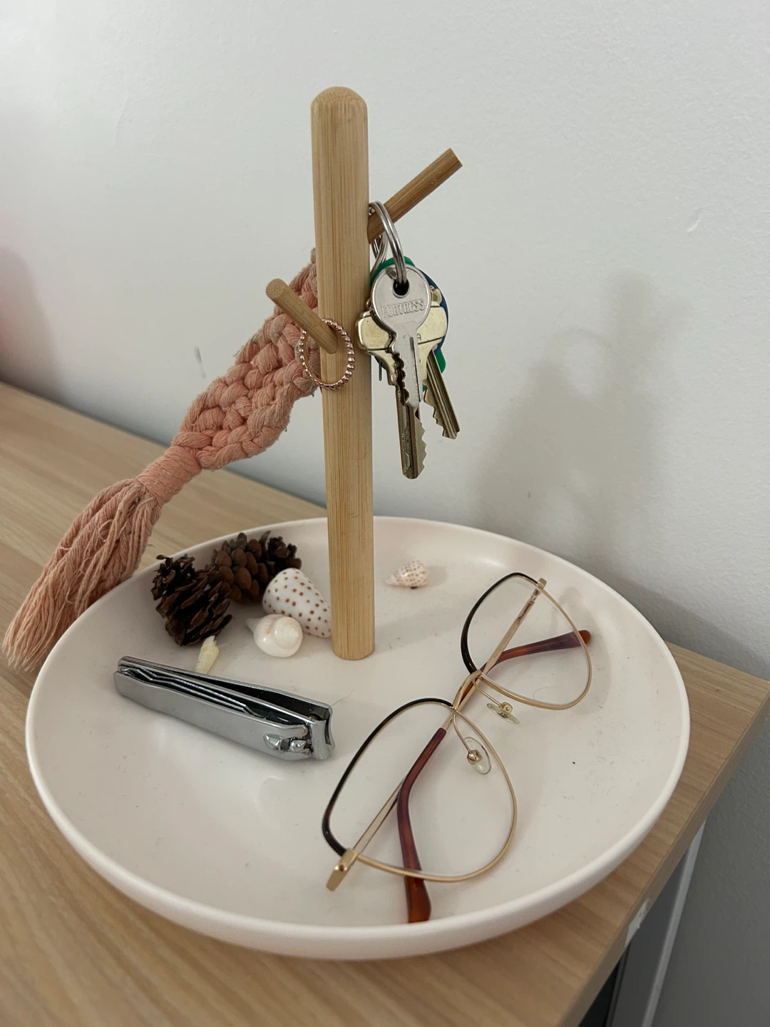 Wooden Tree Branch Trinket Dish, Jewelry & Key Holder Tray