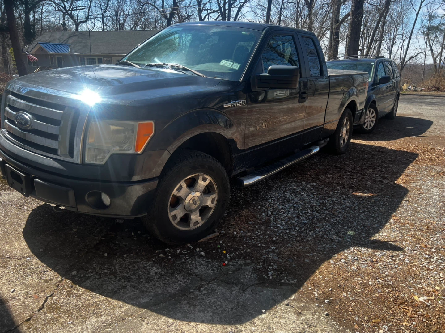 Black Ford F-150 STX Truck - photo 3