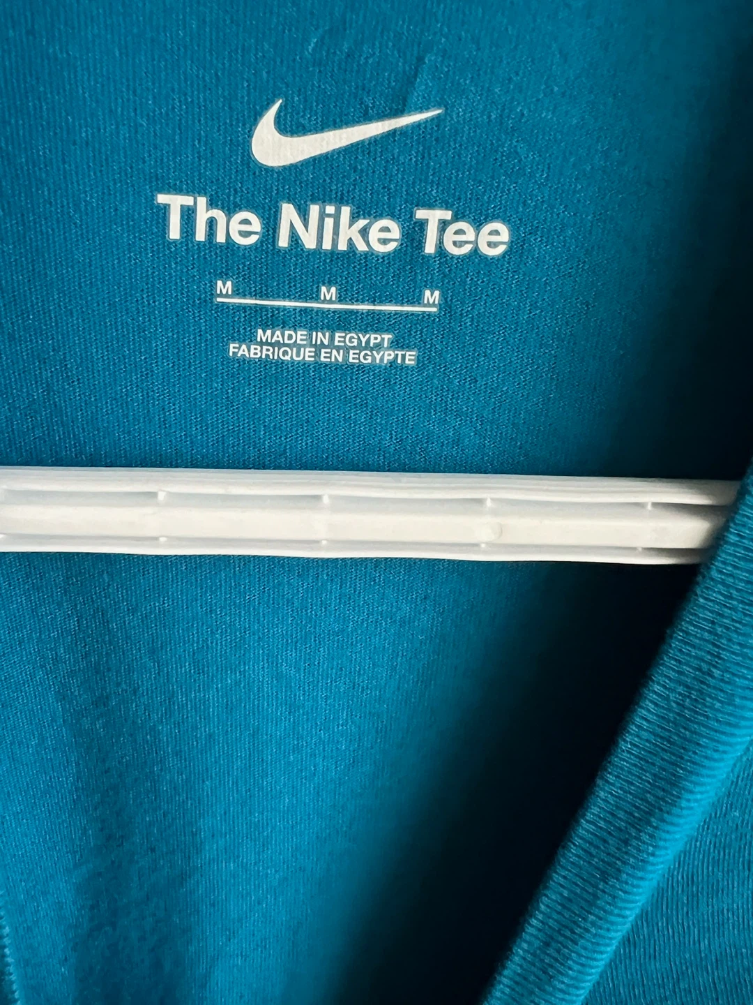 Nike "The Nike Tee" T-Shirt Size Medium - photo 2