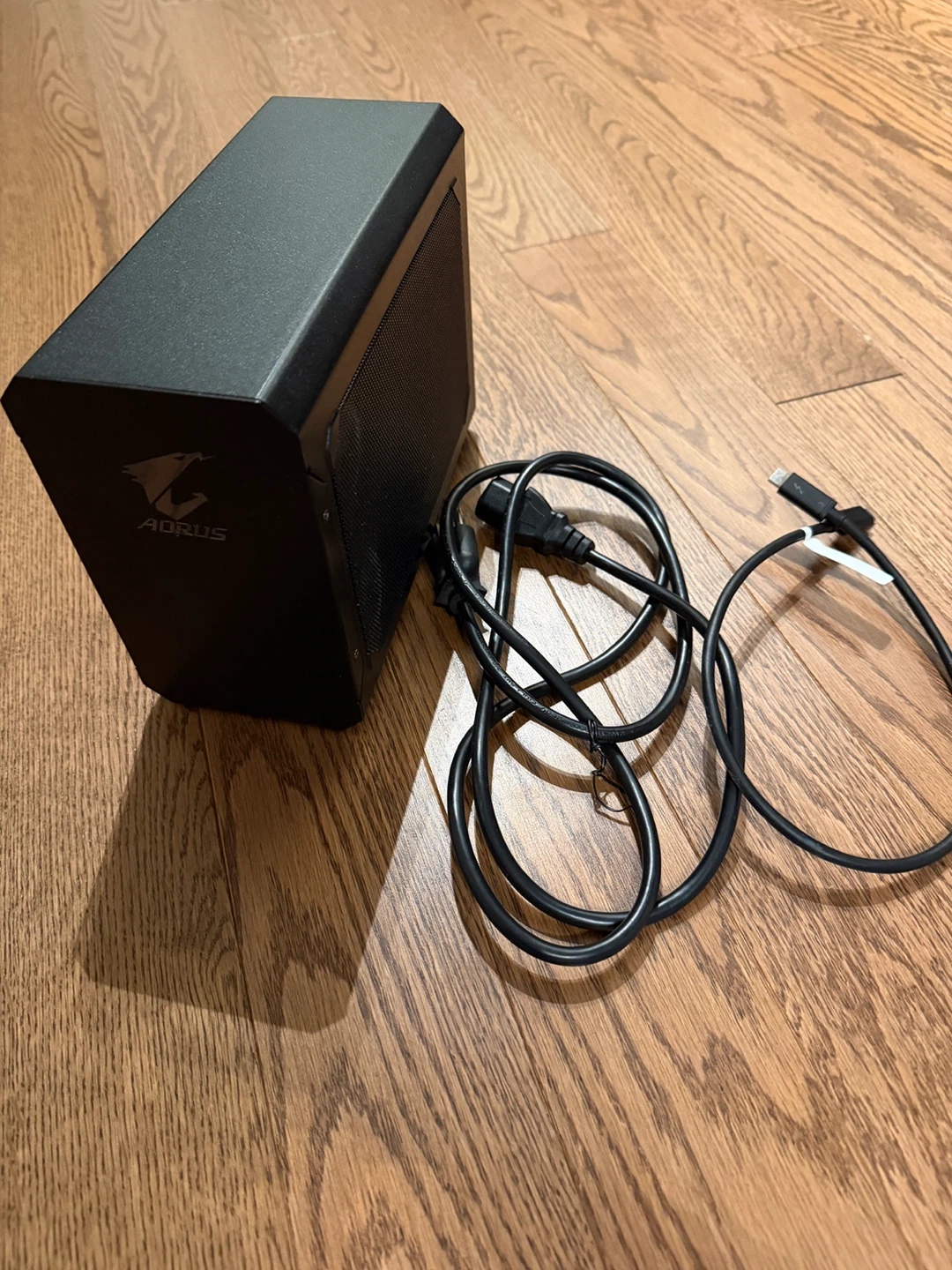 AORUS GTX 1070 Gaming Box