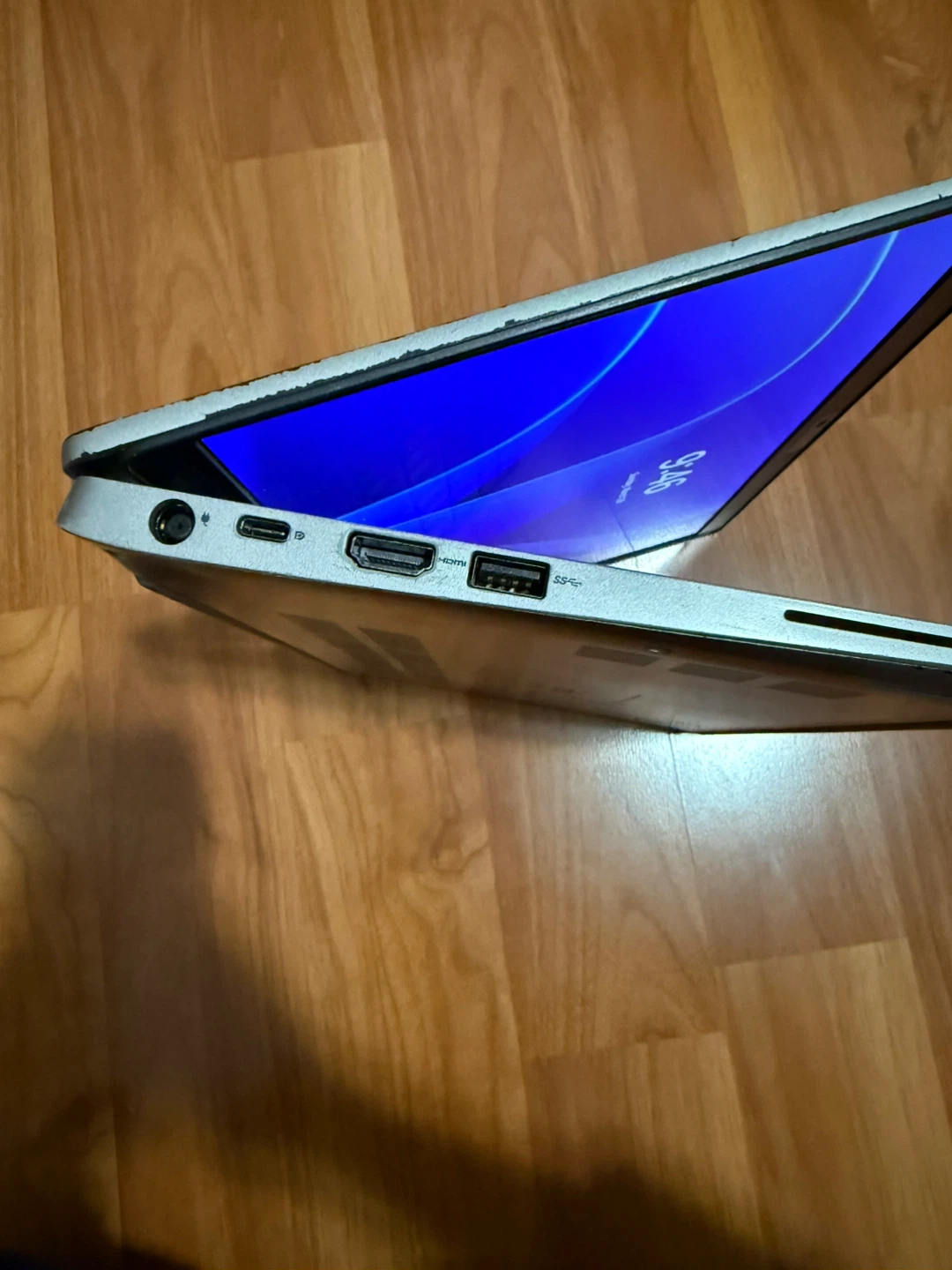 Dell Latitude 5310 Laptop - photo 3