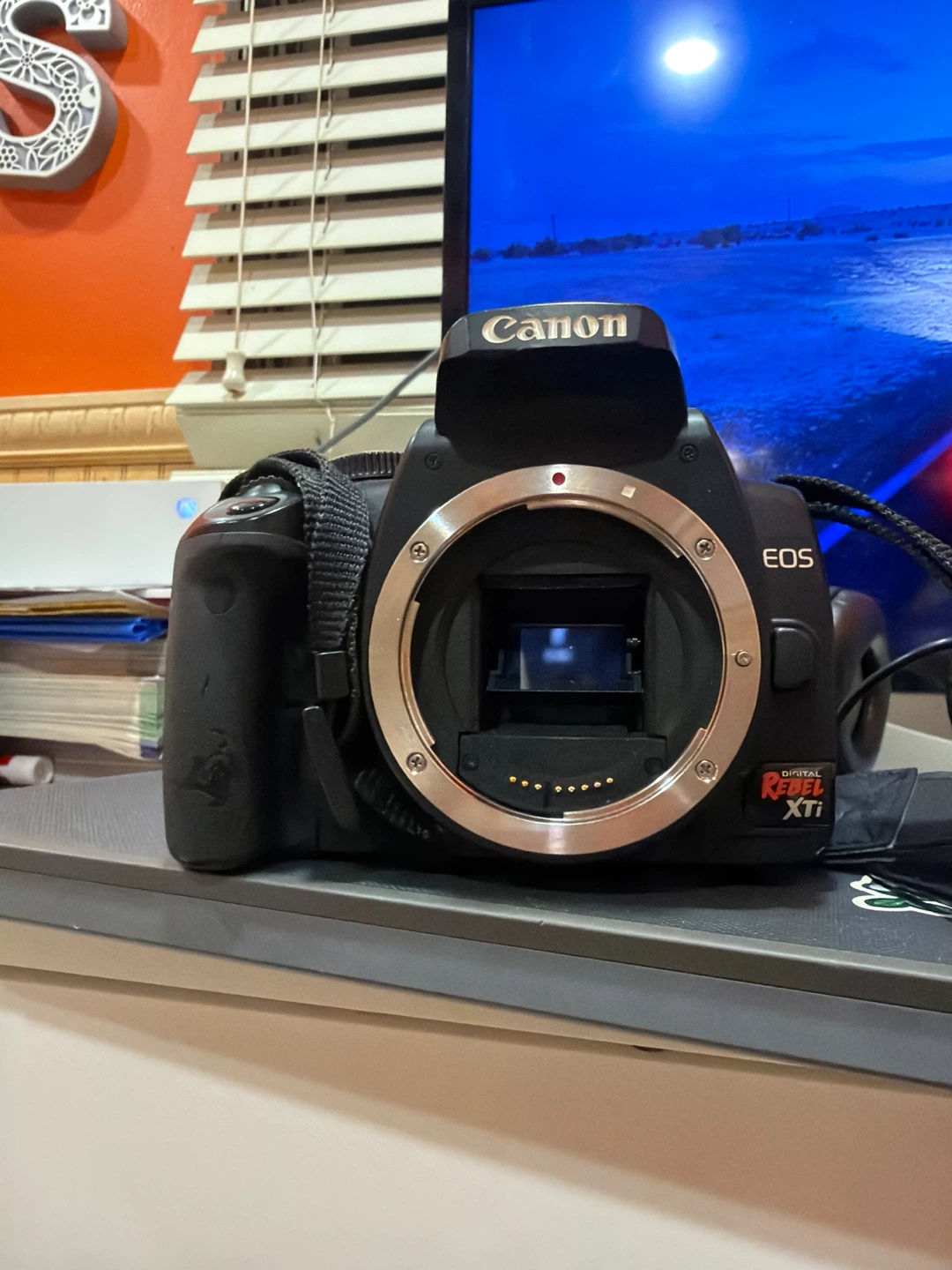 CANON DIGITAL REBEL XTI UNTESTED - photo 2