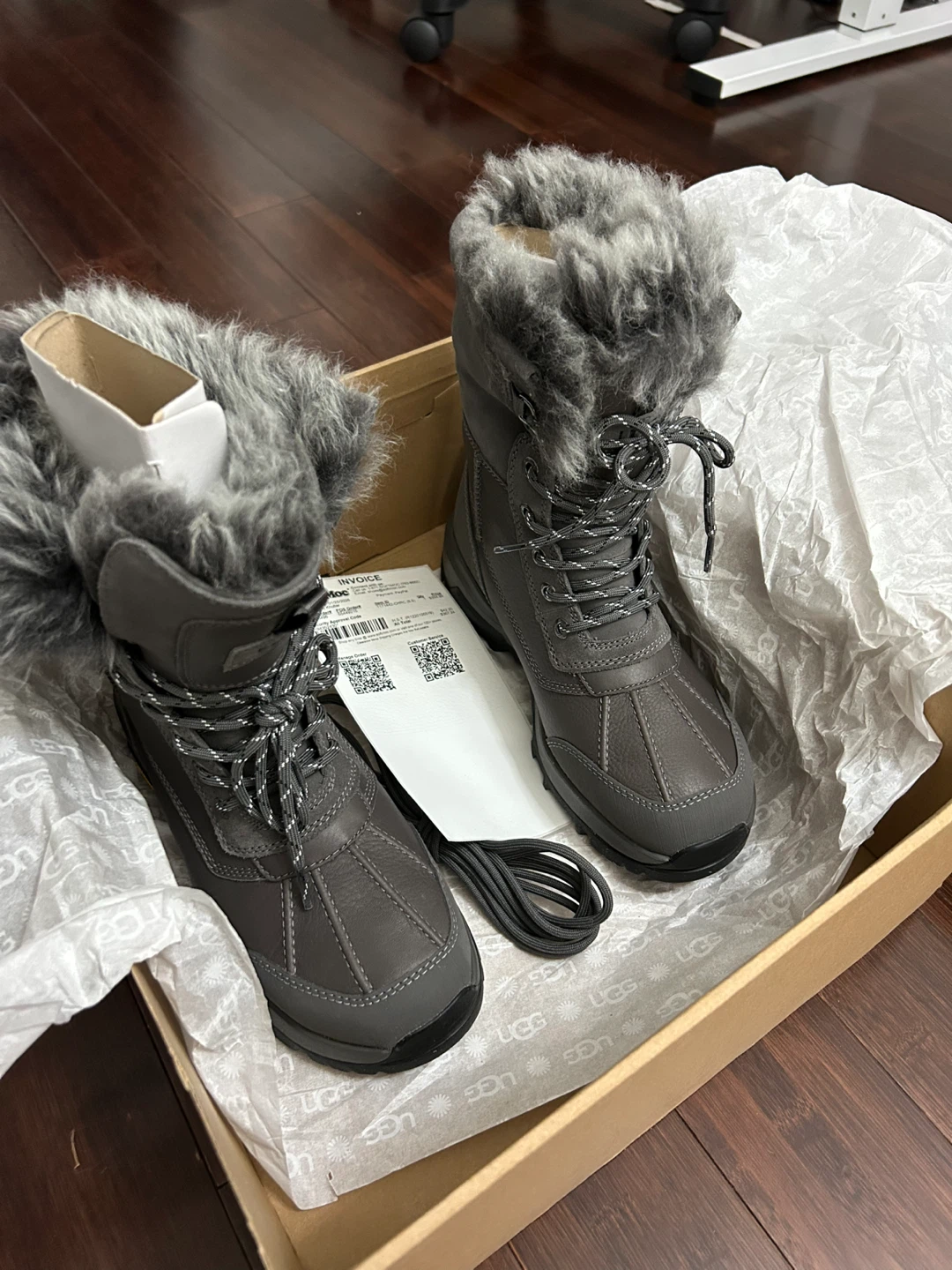 UGG Adirondack Boot XXV Chalet Grey Women's Size 8.5