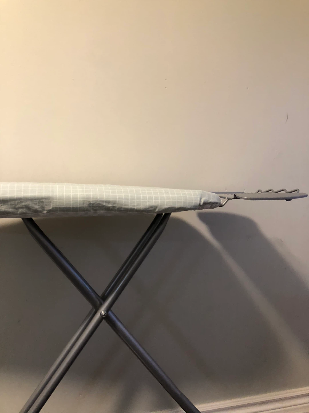 Ironing Board with Checked Cover - photo 2