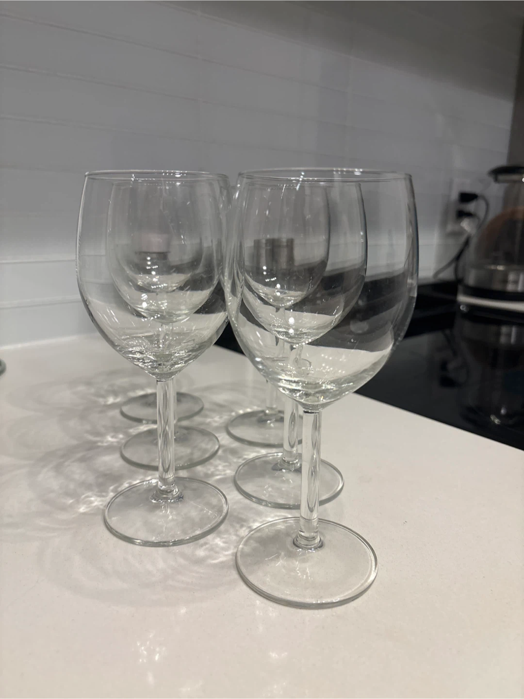 Set of 6 Clear Wine Glasses