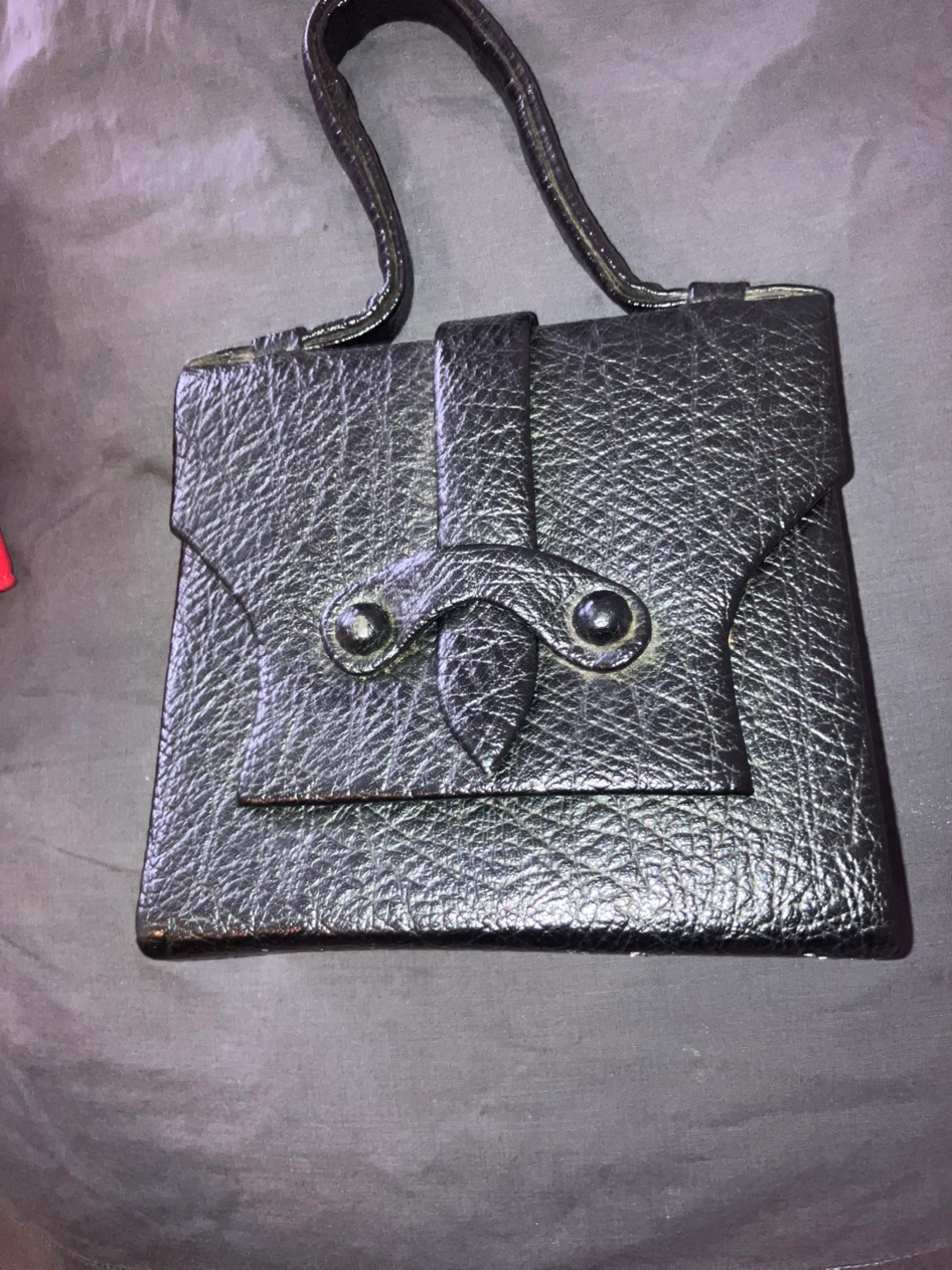 Red bucket bag with gold X logo - photo 3