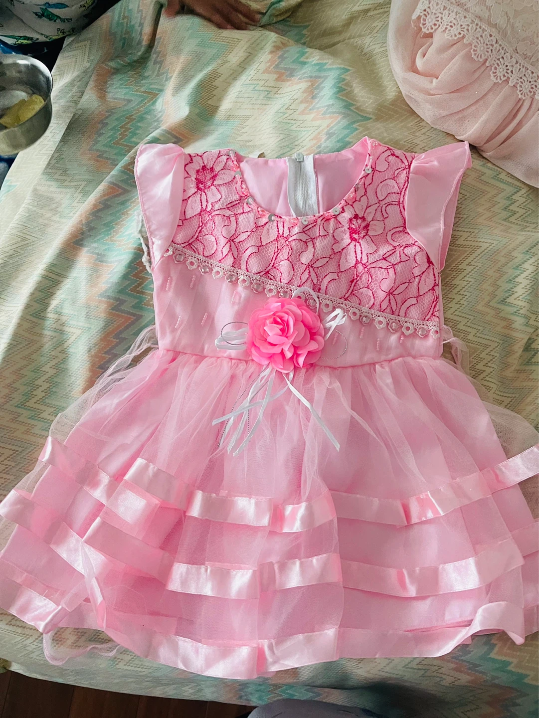 Girls Pink Lace Dress - photo 3