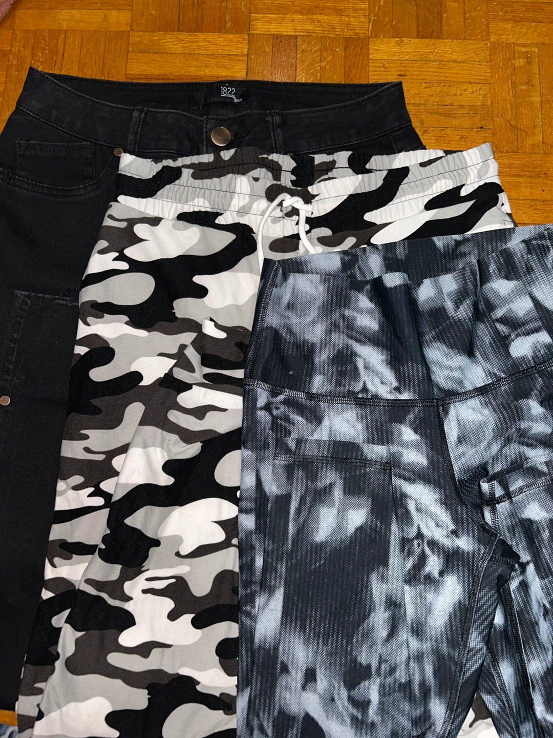RUSH SALE - 10pcs Random Preloved Clothes Bundle - photo 2