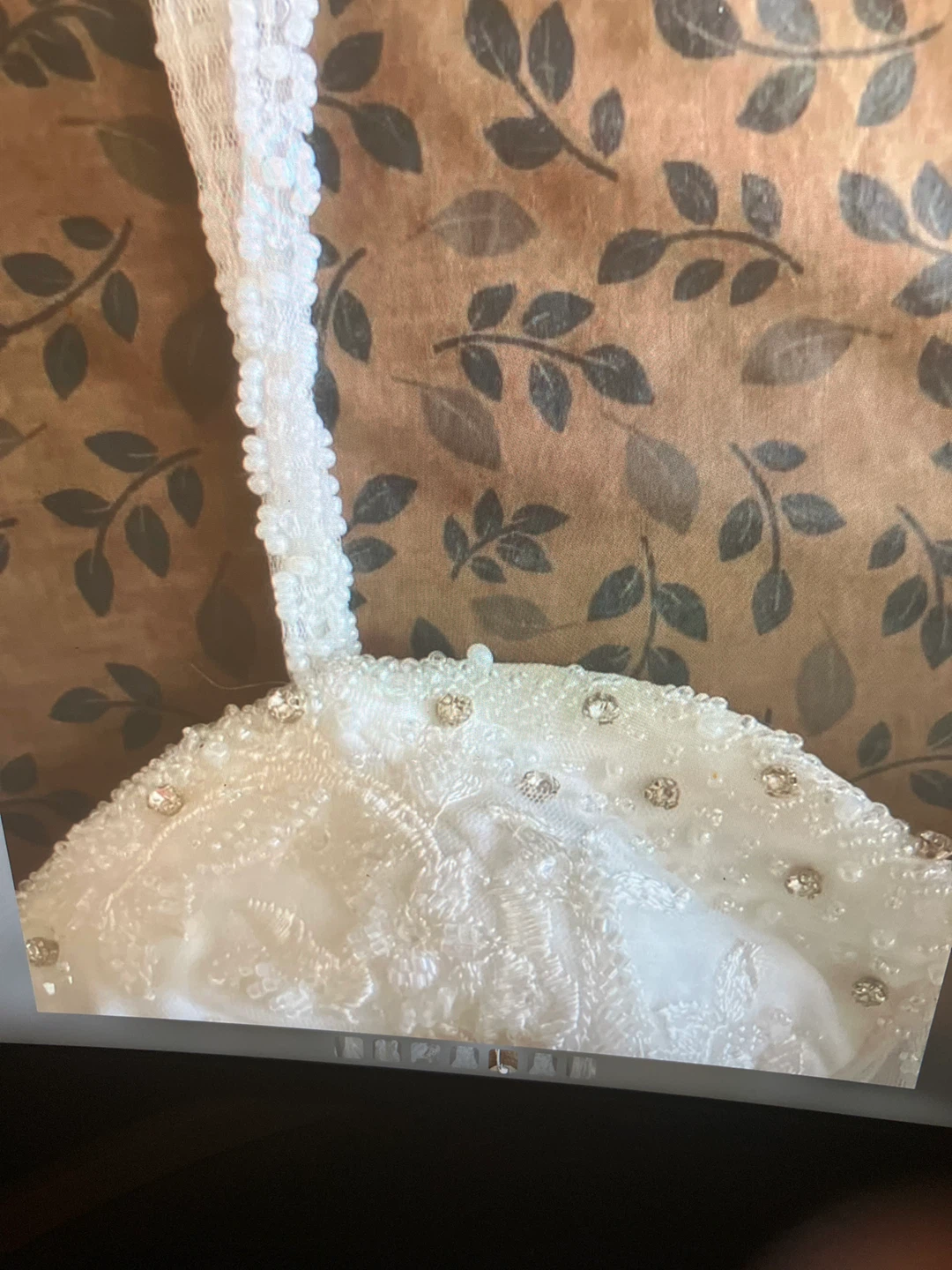 White Lace Wedding Dress with Beading - photo 4