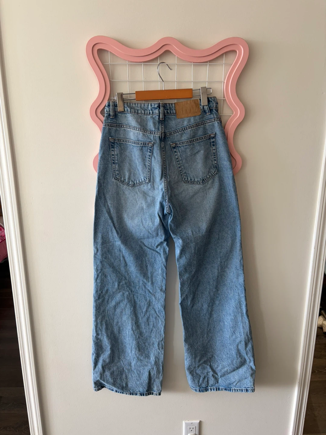 Divided H&M Blue Wash Wide Leg Jeans, Size 6 - photo 2