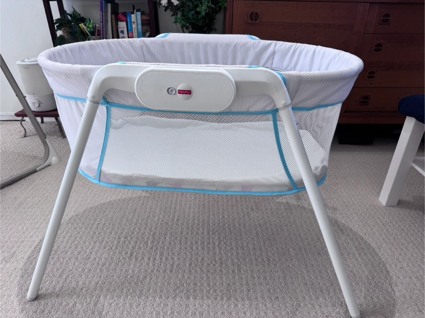 Fisher-Price Bassinet - photo 2