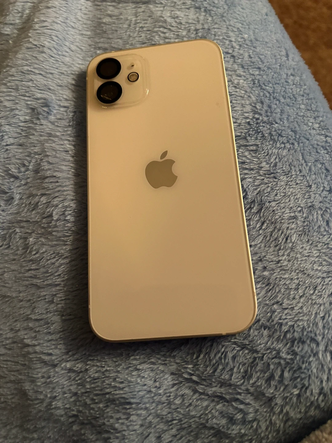 Apple iPhone 12 - photo 2