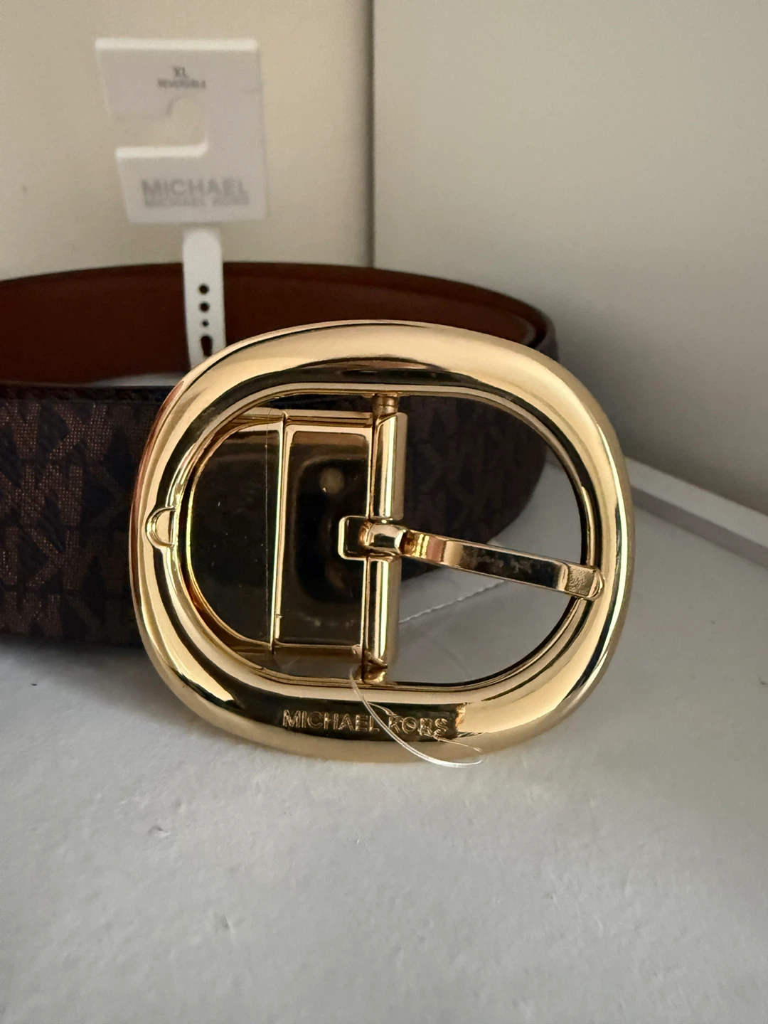 Michael Kors Reversible Belt with Gold Buckle - XL - photo 4