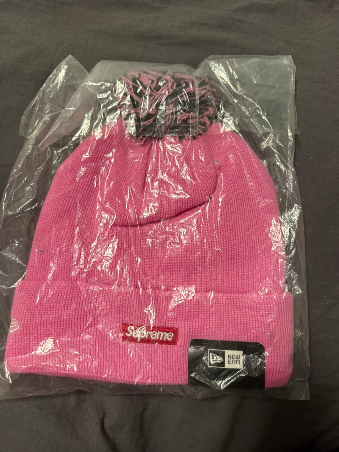 Supreme New Era Beanie Pink - photo 2