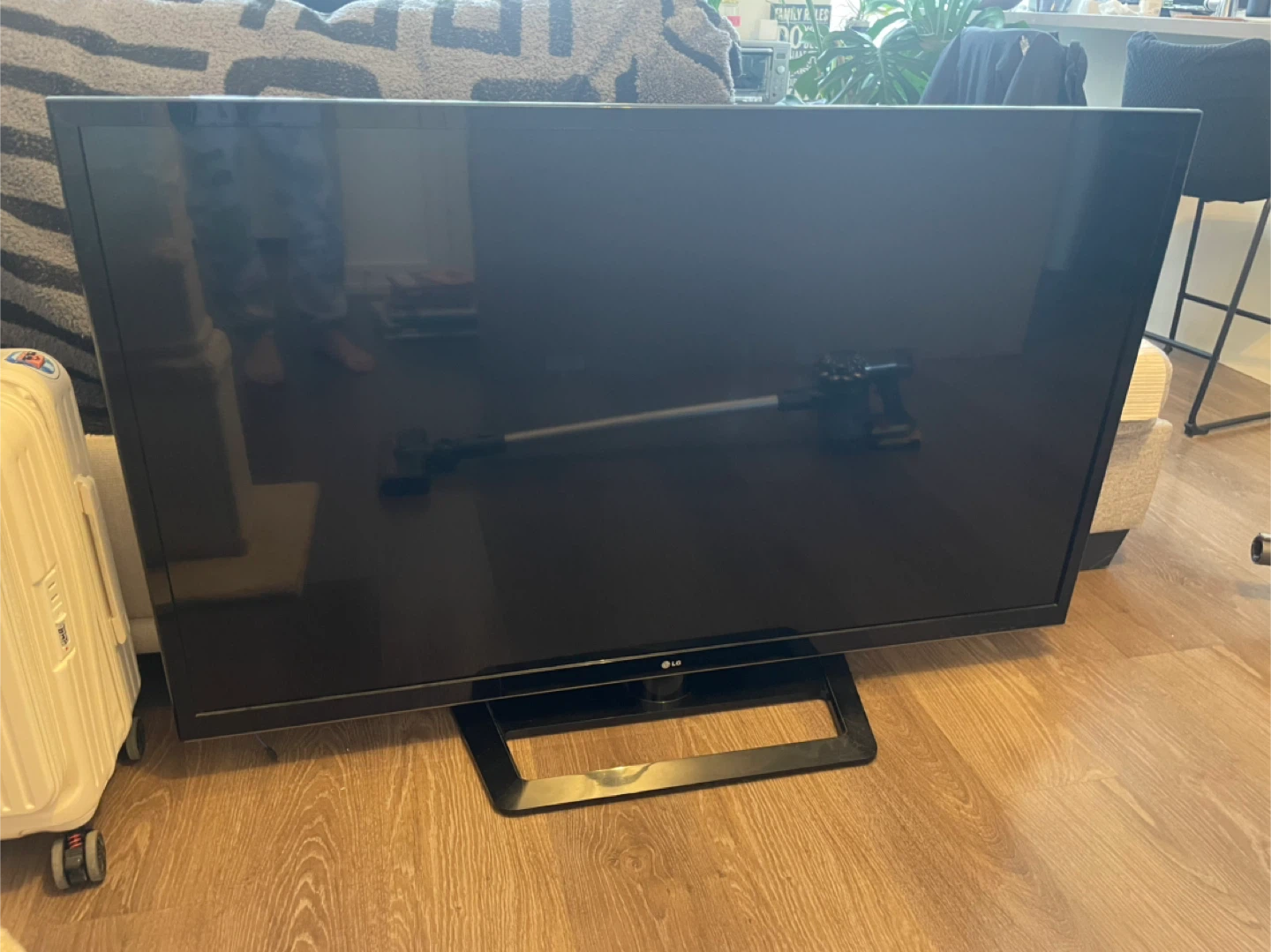 LG 55” TV