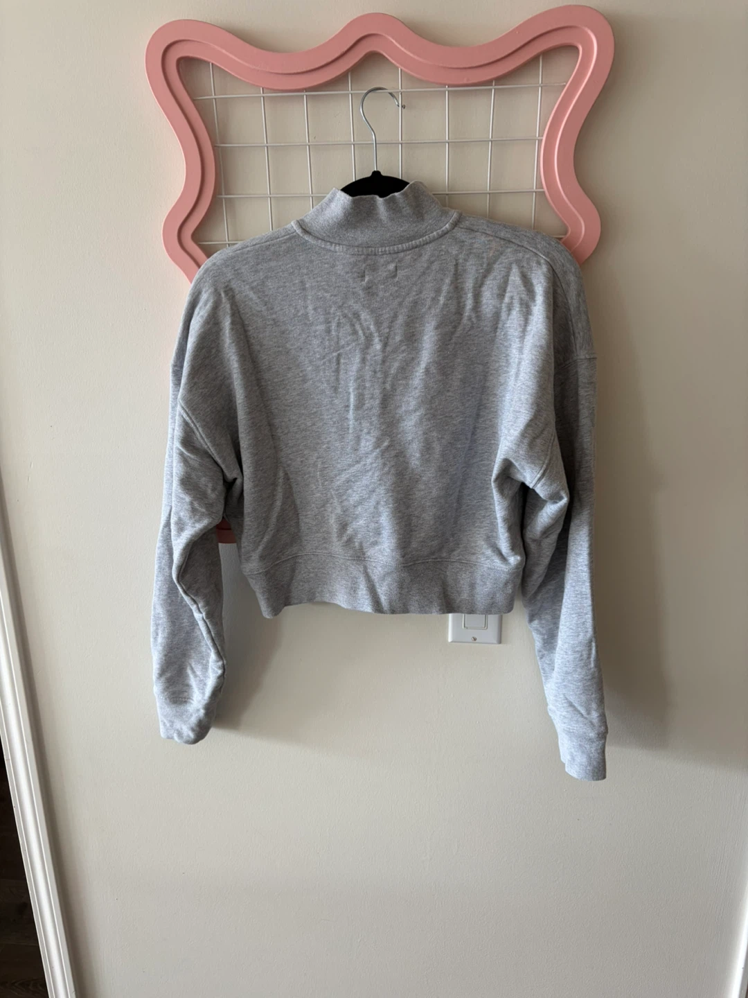 Community Grey Half-Zip Cropped Sweatshirt, Size S - photo 2