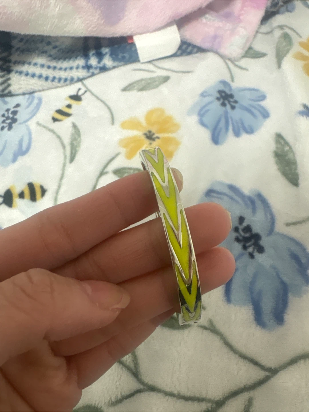 Tian Sophia Silver & Yellow Chevron Bangle - photo 2