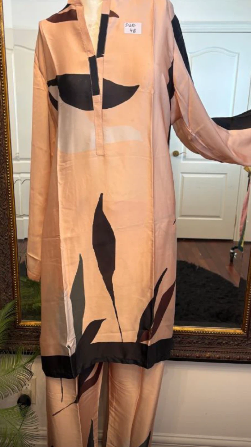 Women's Outfit Set - Size 48