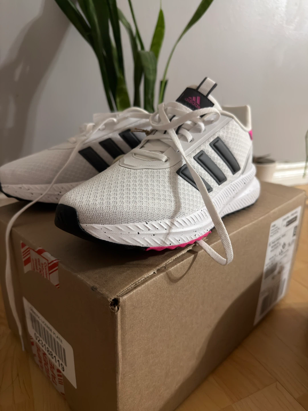 Adidas Running Shoes White/Black/Pink