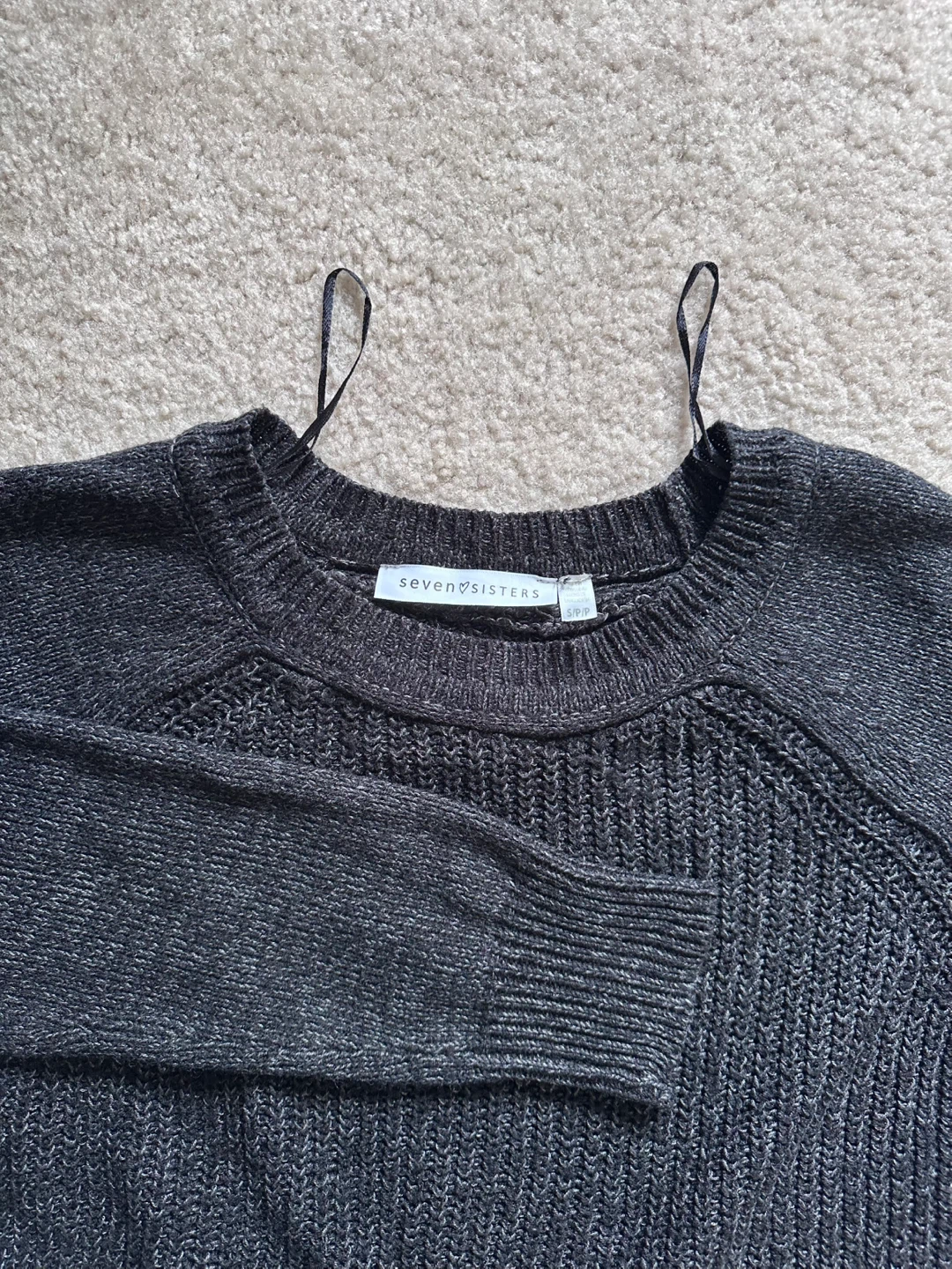 Seven Sisters Charcoal Knit Sweater 🥕 - photo 3