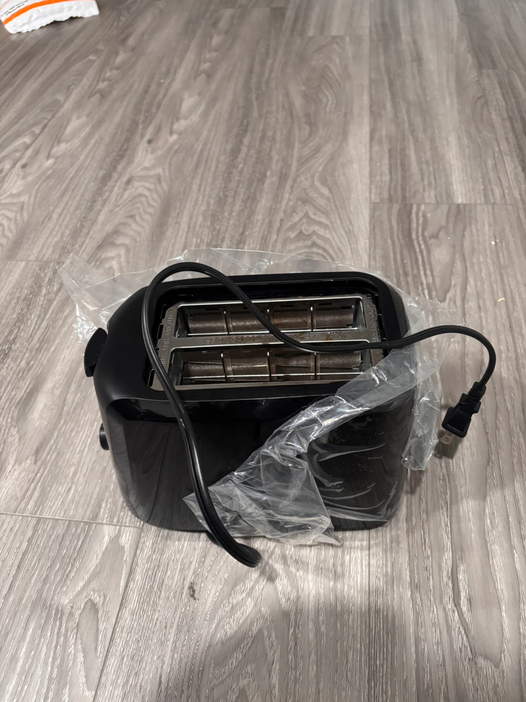 Black 2-Slice Toaster - photo 4