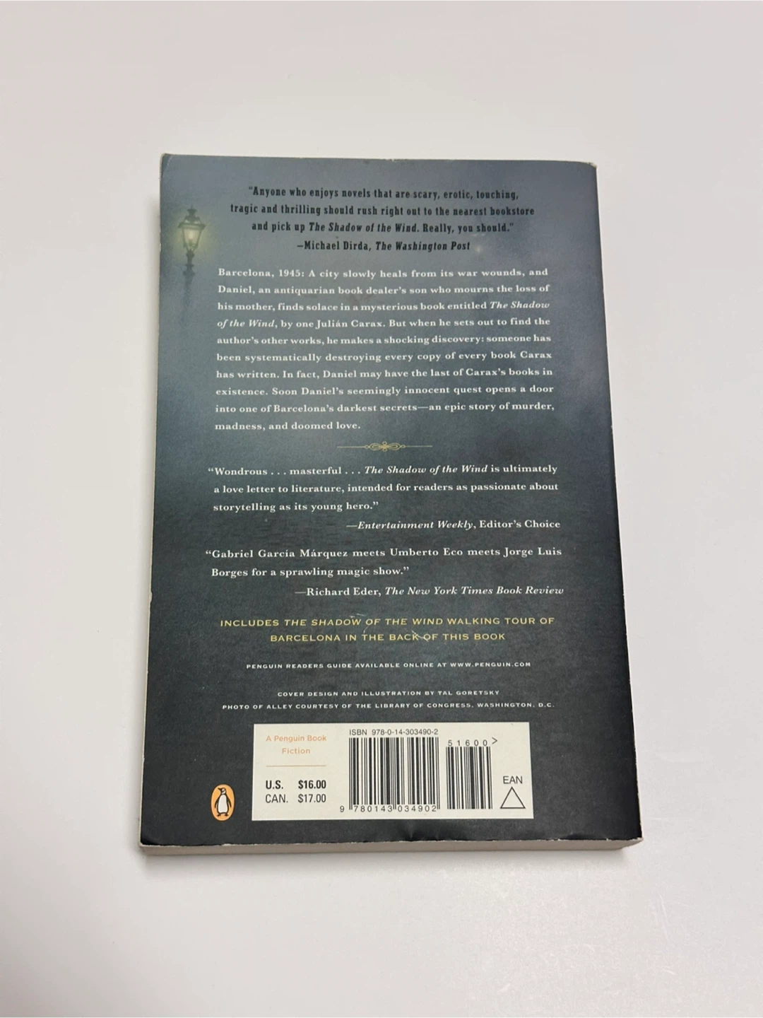 The Shadow of the Wind by Carlos Ruiz Zafón - photo 2