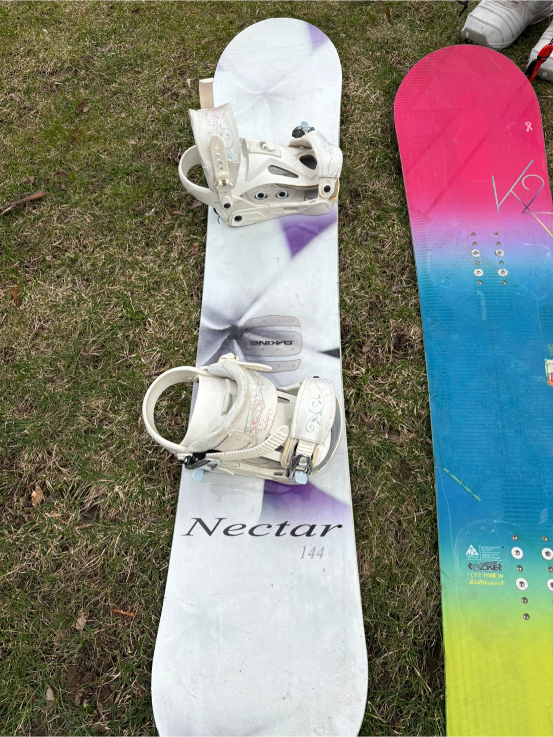 Nectar 144 Snowboard with Boots and Bindings - photo 2