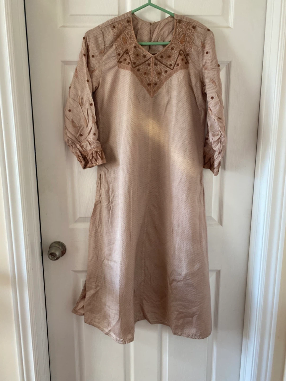 Embellished Kurta and Pants Set - photo 2