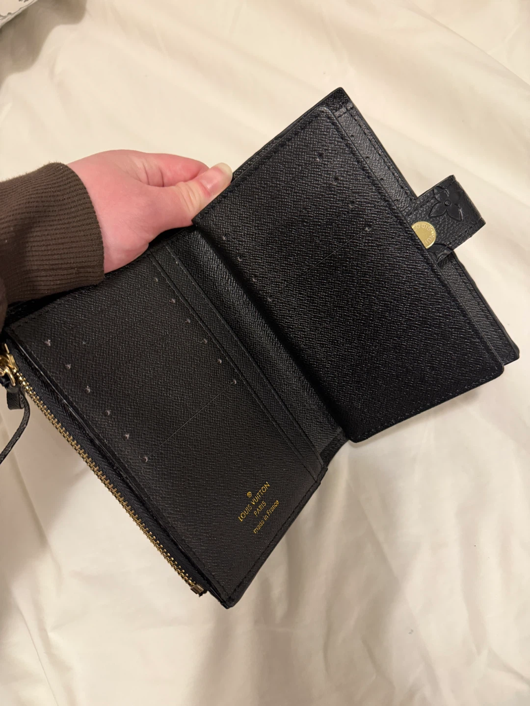 Louis Vuitton Black Monogram Wallet - photo 4