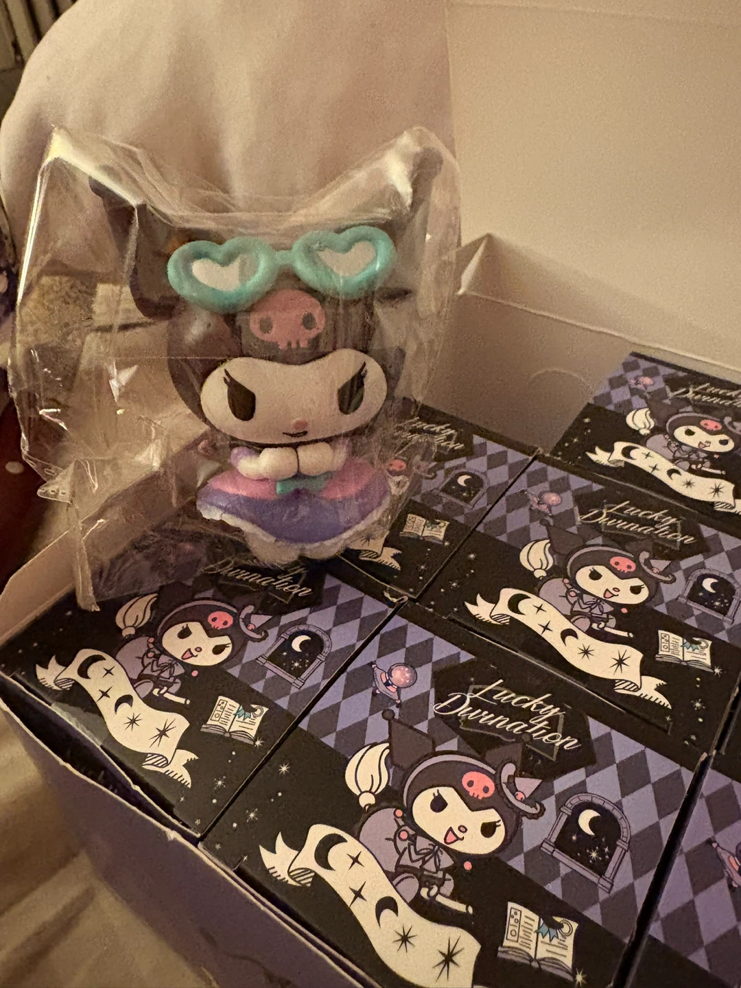 🥕Sanrio Kuromi Lucky Durnation Figure - photo 2