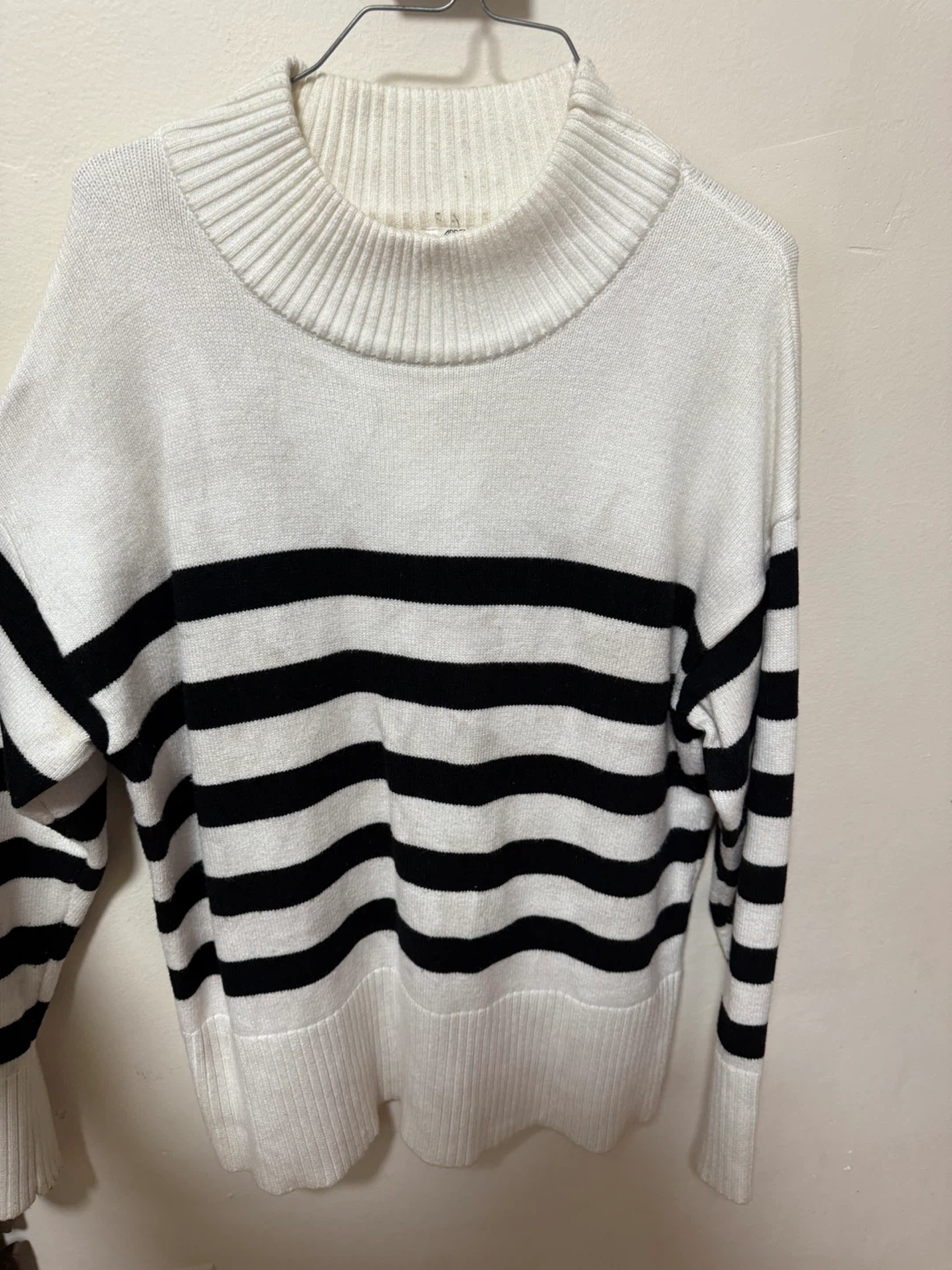 ‼️NEED GONE‼️ Ardene Striped Mock Neck Sweater - L/G