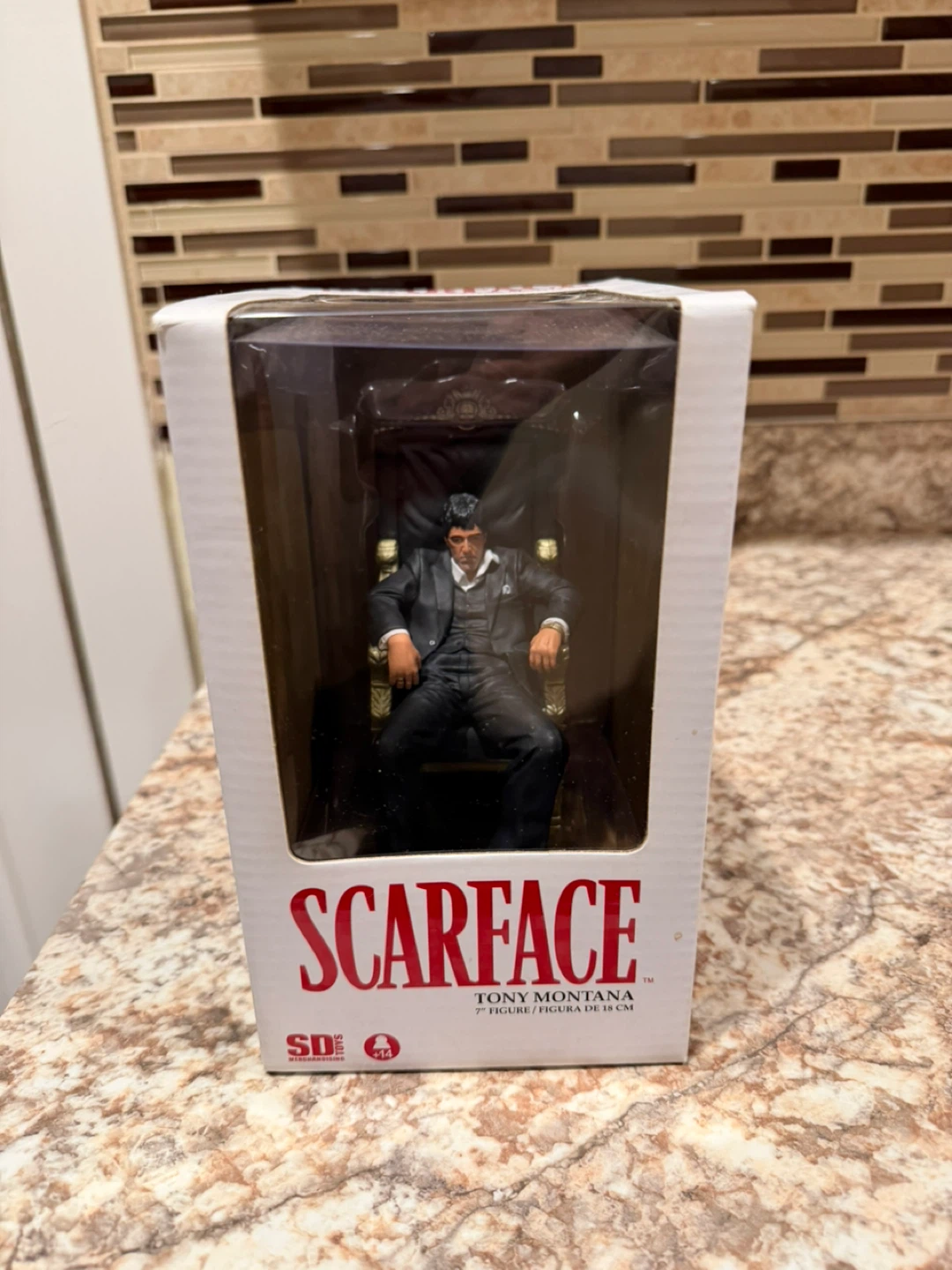 SD Toys Movie Icons Scarface Tony Montana 7" Throne Figure