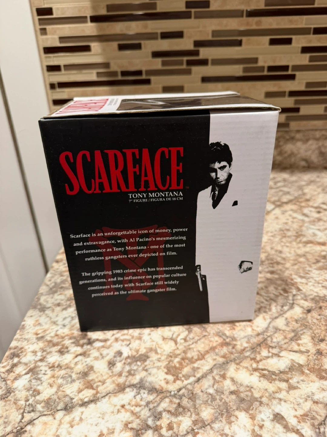SD Toys Movie Icons Scarface Tony Montana 7" Throne Figure - photo 4